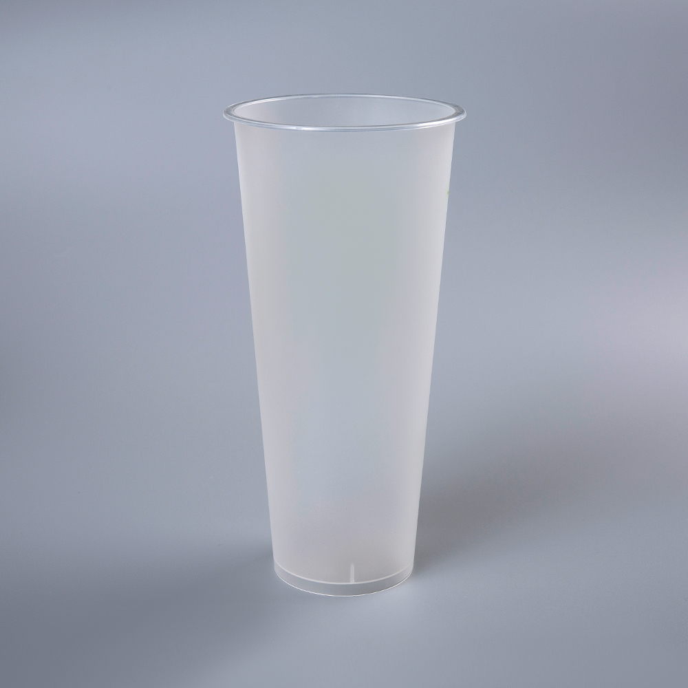 Plastic Goblet Cup